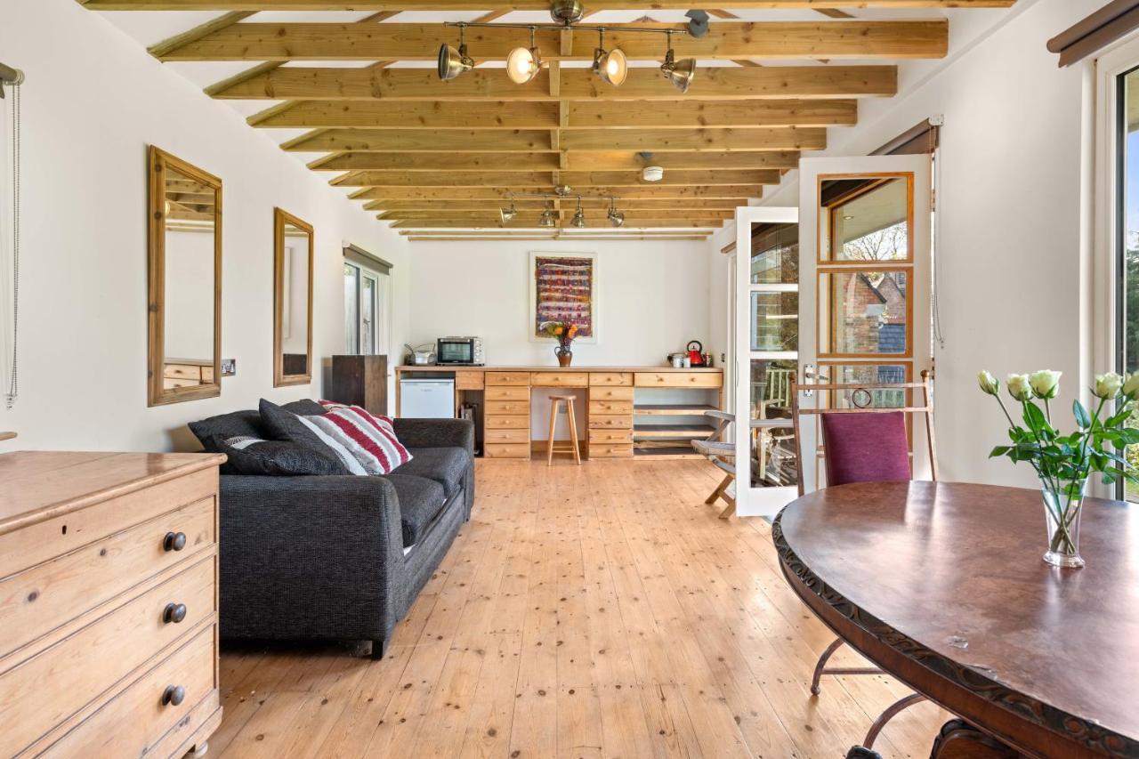 Country House With 7 Bedrooms And 3 Buildings Market Rasen Dış mekan fotoğraf